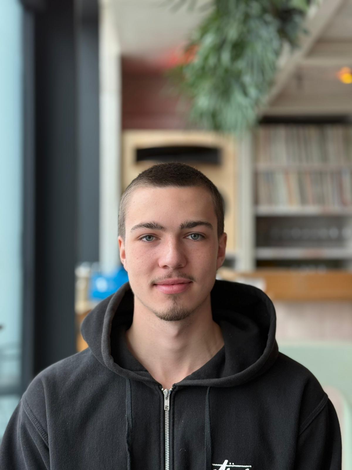 Robert Dörries, Gründer Kivola